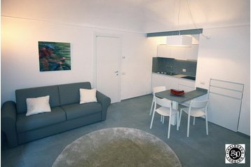 Italie Byt Finale Ligure, Extérieur